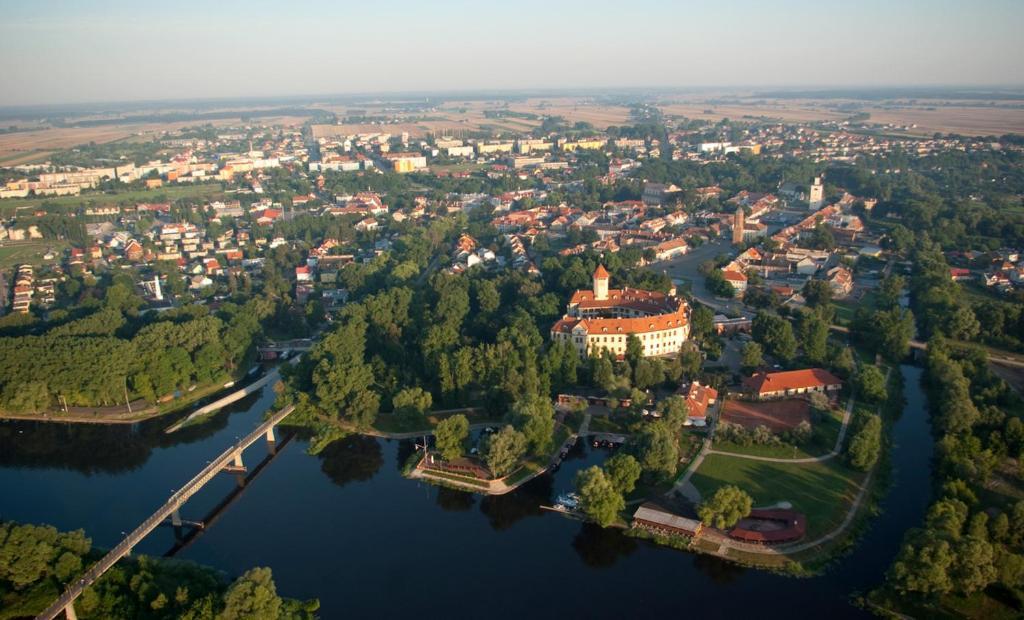 Hotel Zamek Pultusk Dom Polonii ภายนอก รูปภาพ