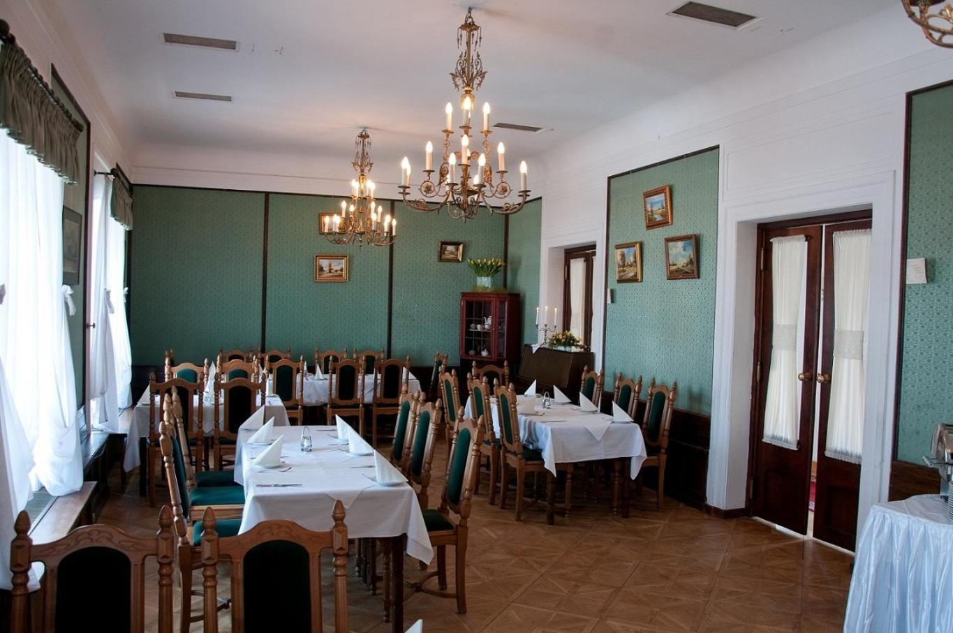 Hotel Zamek Pultusk Dom Polonii ภายนอก รูปภาพ