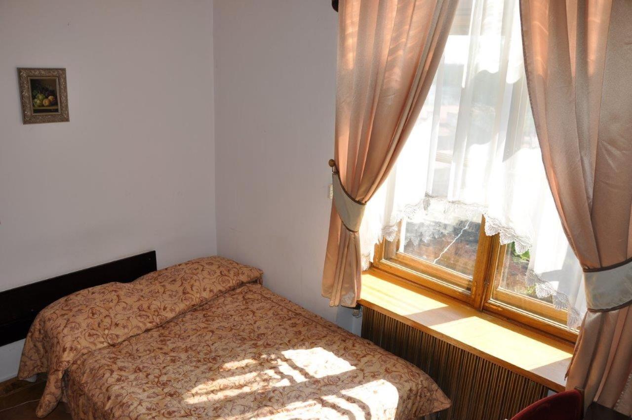 Hotel Zamek Pultusk Dom Polonii ภายนอก รูปภาพ